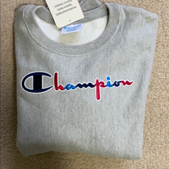 WOMENS CHAMPION LOGO CREWNECK - Picture 2 of 2